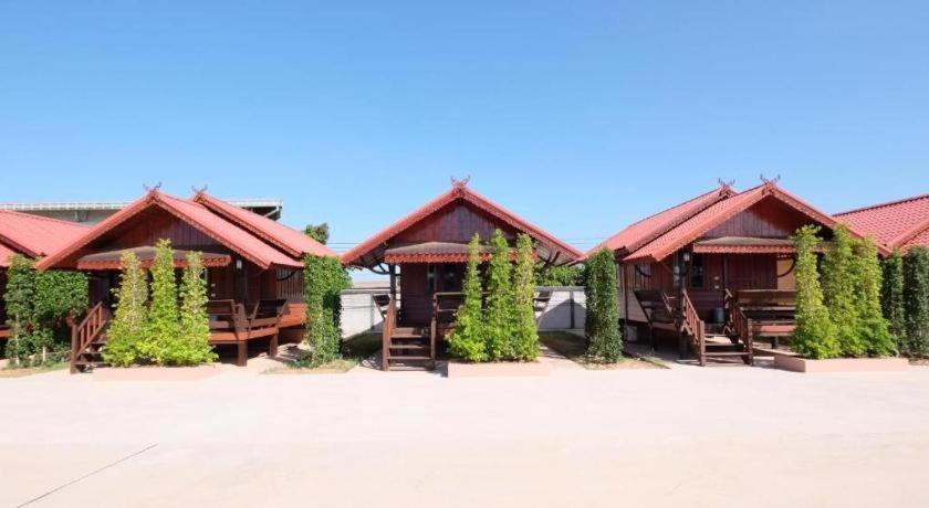 Prakaithong Hotel Amphoe Sawang Daen Din Buitenkant foto
